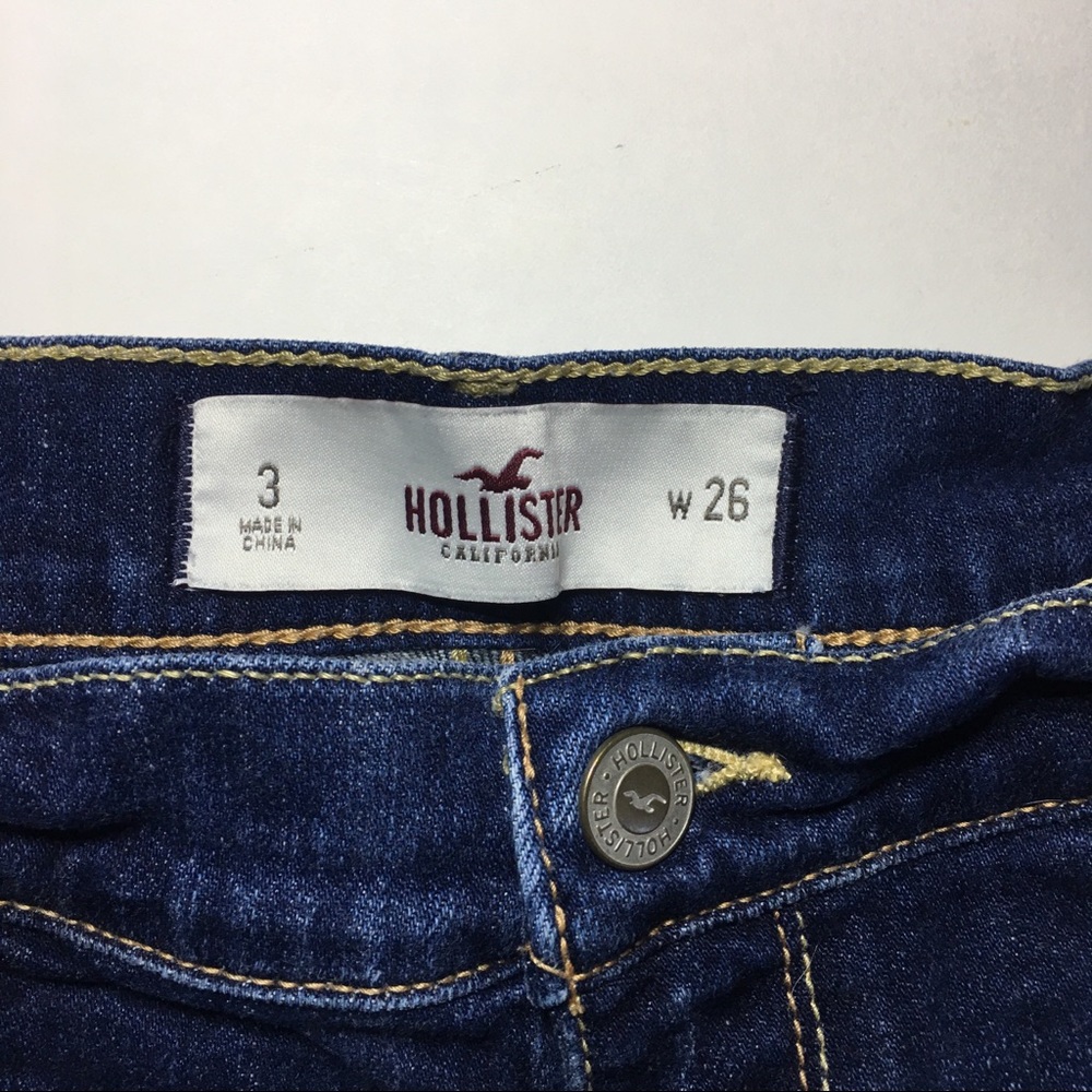 Hollister Women's Size 3 W26 Blue Jean Short - Picture 2 of 7